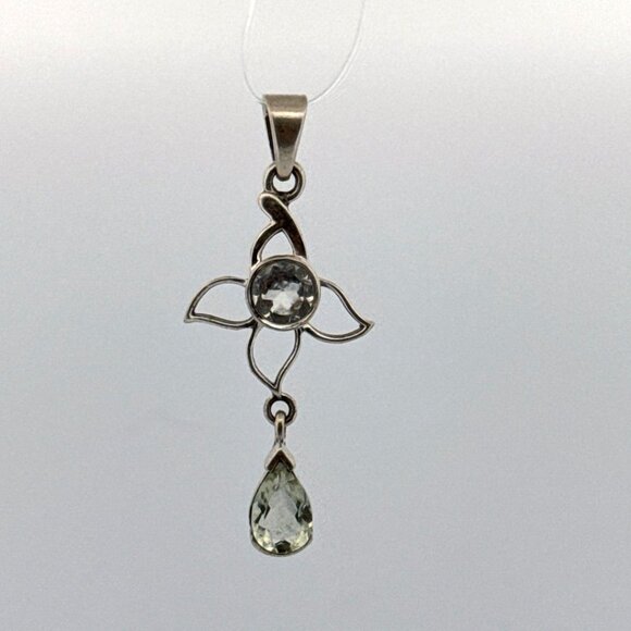 Estate Sterling Silver 925 Flower Design Pendant w/ Faceted Stones, 2.9g No Chai - Picture 1 of 8